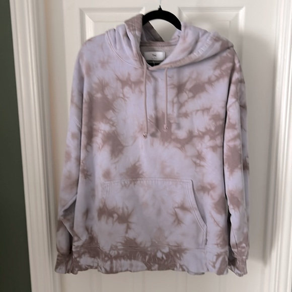 ARITZIA TNA TIE DYE HOODIE - Picture 1 of 3